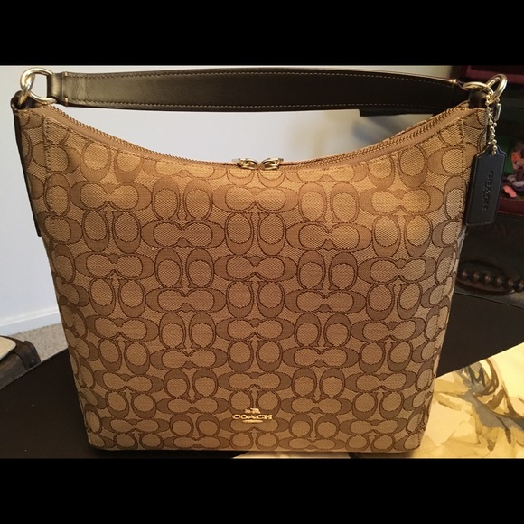 Lovely Coach Handbag - Perfect for fall ๐๐๐ฟ - Picture 2 of 7